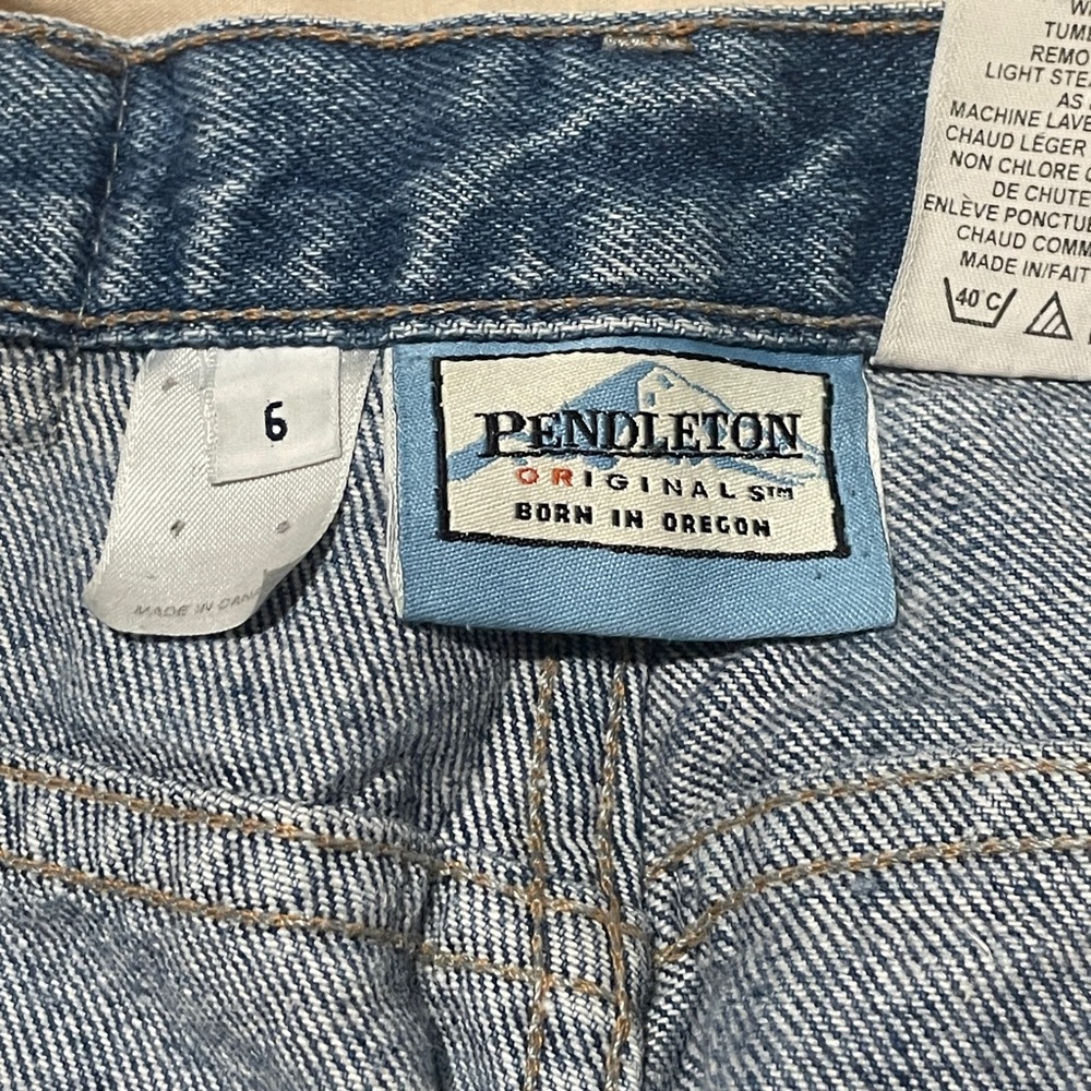 Pendleton Ripped Jeans - Picture 8 of 8